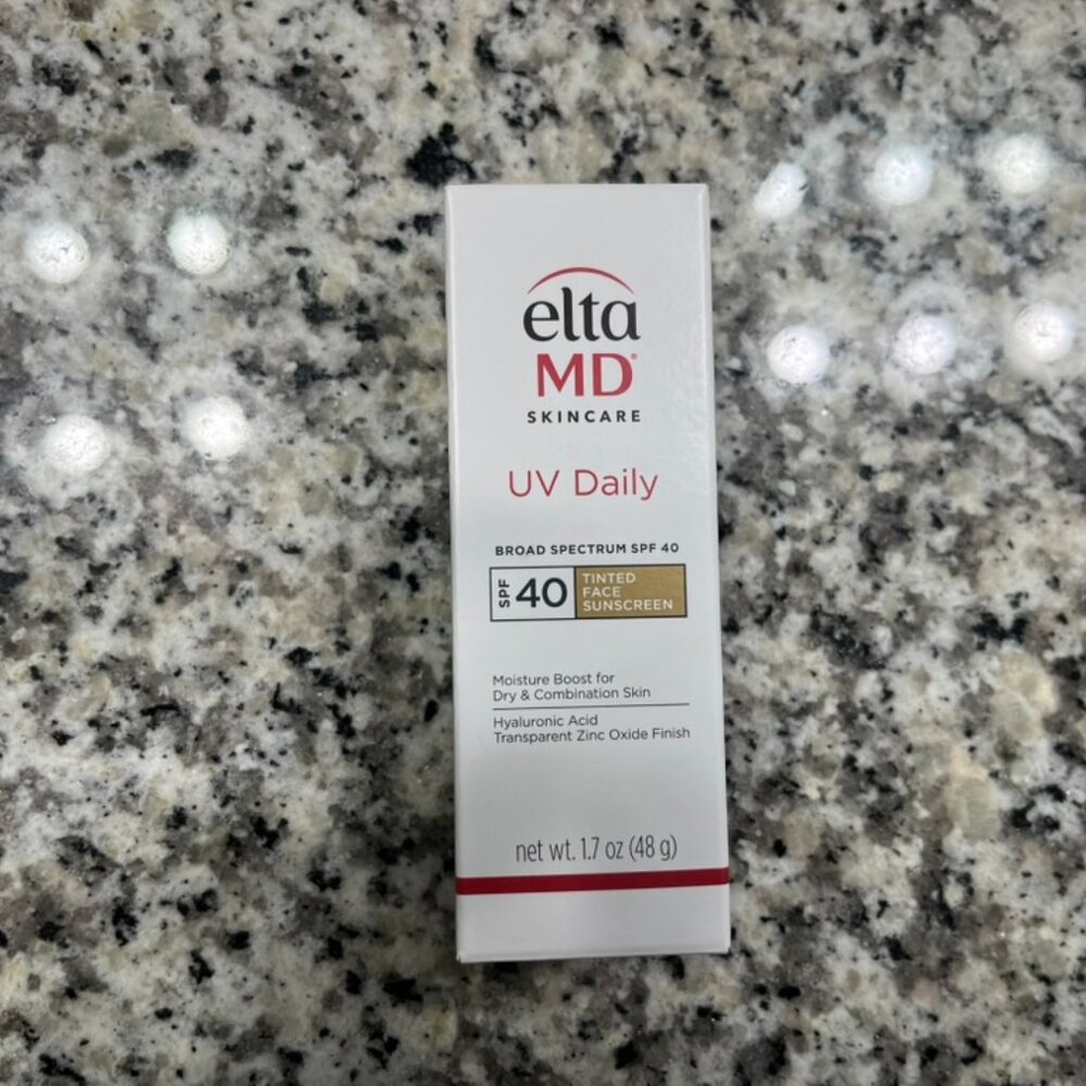 EltaMD UV Daily Tinted Face Sunscreen SPF 40